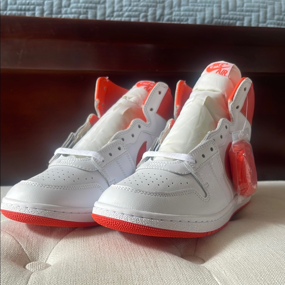 Nike Team Orange PE SP Mens 11 NWOB
